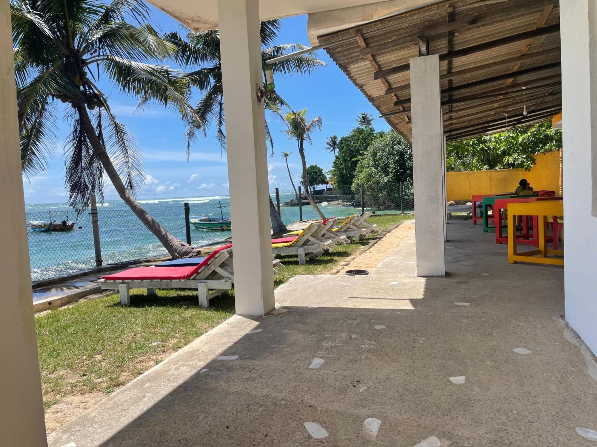 Sayuri Beach Hotel Matara Kültér fotó