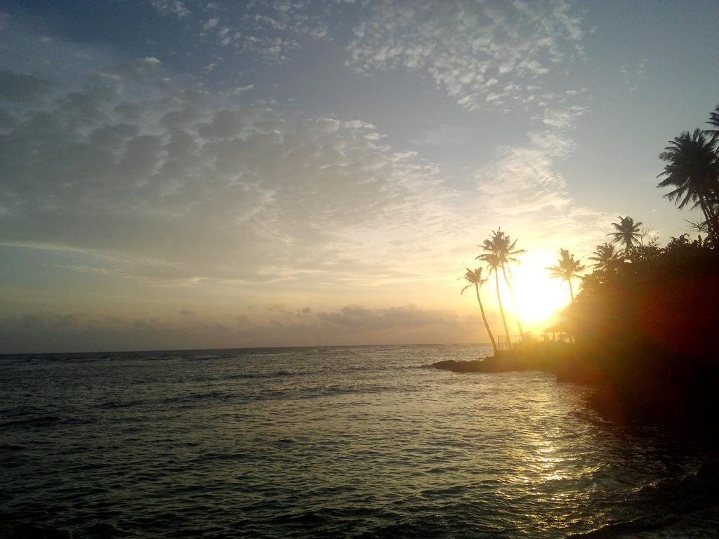 Sayuri Beach Hotel Matara Kültér fotó