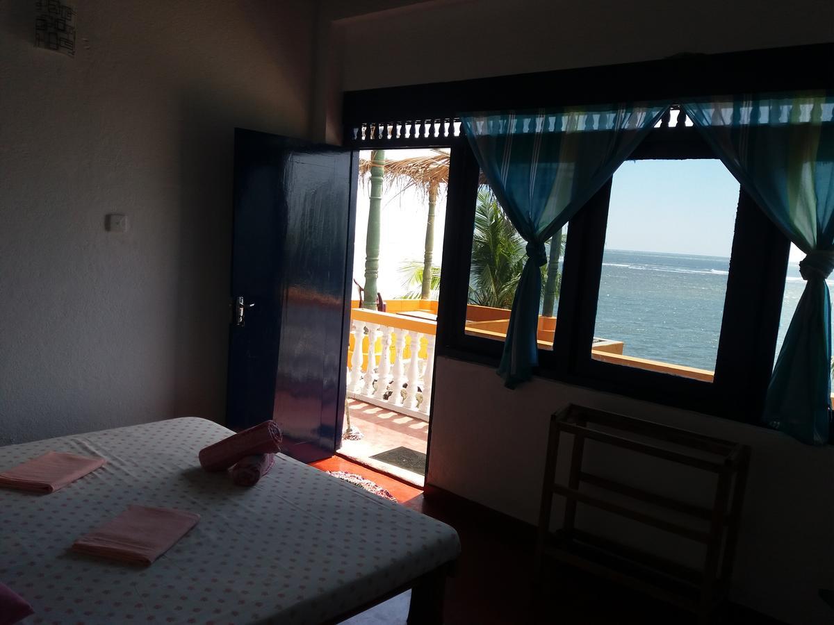 Sayuri Beach Hotel Matara Kültér fotó