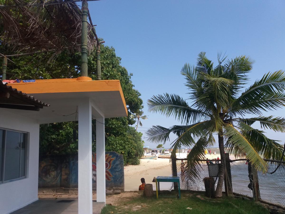 Sayuri Beach Hotel Matara Kültér fotó